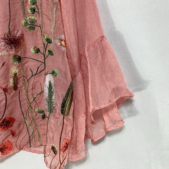 Kaktus Floral Embroidered Sheer Blouse in Pink flaw - Picture 4 of 13